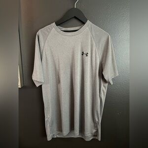 Under Armour Men's Gray Short Sleeve Tee Dri Fit tshirt